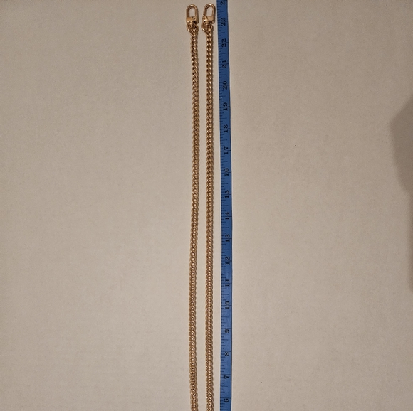 Gold Chain Strap - Picture 2 of 4